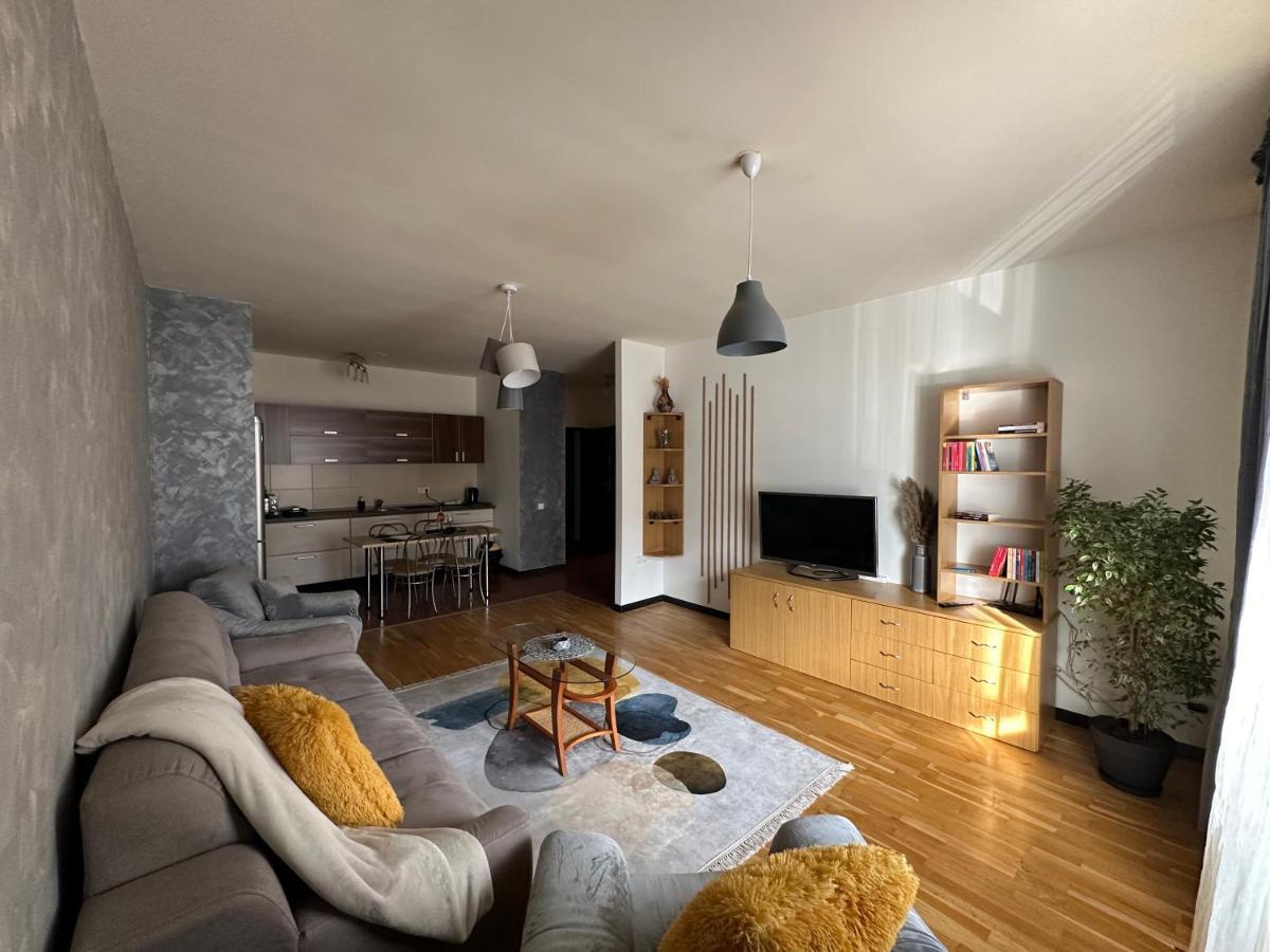 Apartament “La Iepure” Braszów Zewnętrze zdjęcie